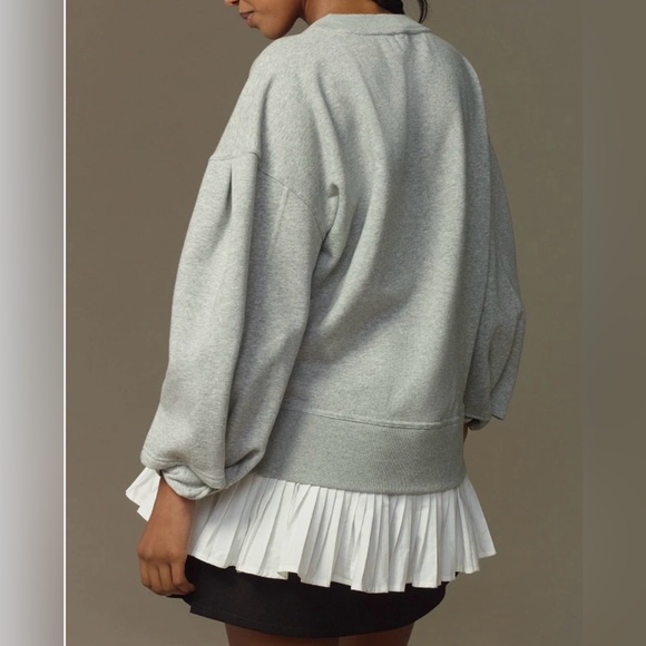 Maeve by Anthropologie V-Neck Twofer Sweatshirt Top – Medium (Oversized) SKU358 - Picture 4 of 13